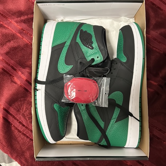 Air Jordan 1 high pine green - Picture 4 of 5